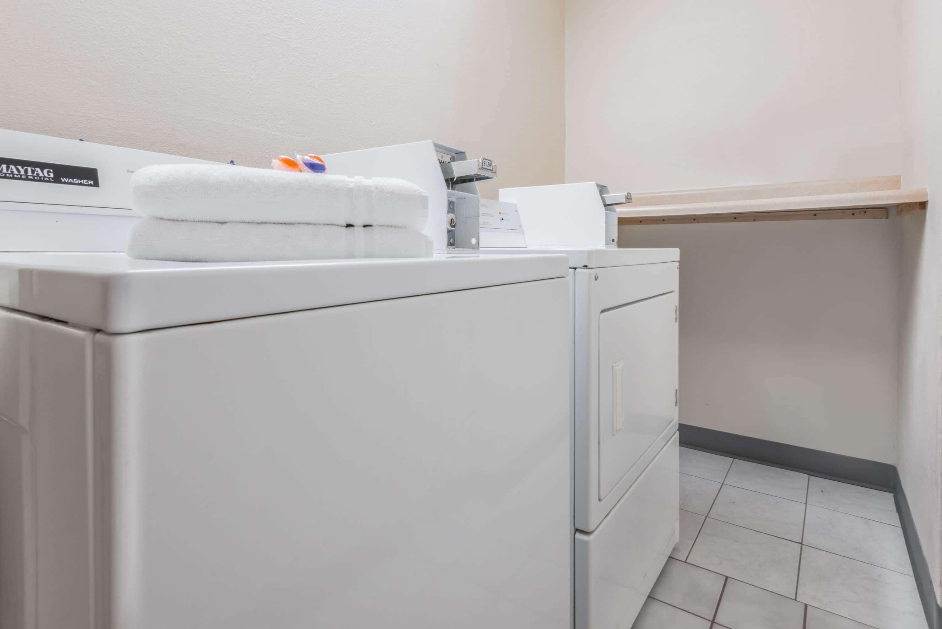 Microtel & By Wyndham Kansas Airport