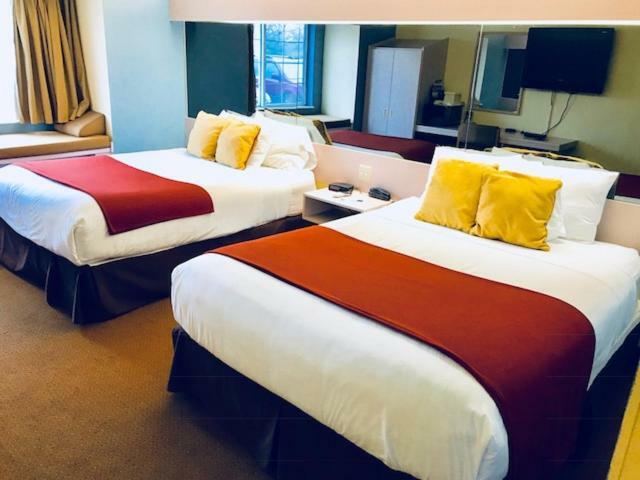 Microtel & By Wyndham Kansas Airport